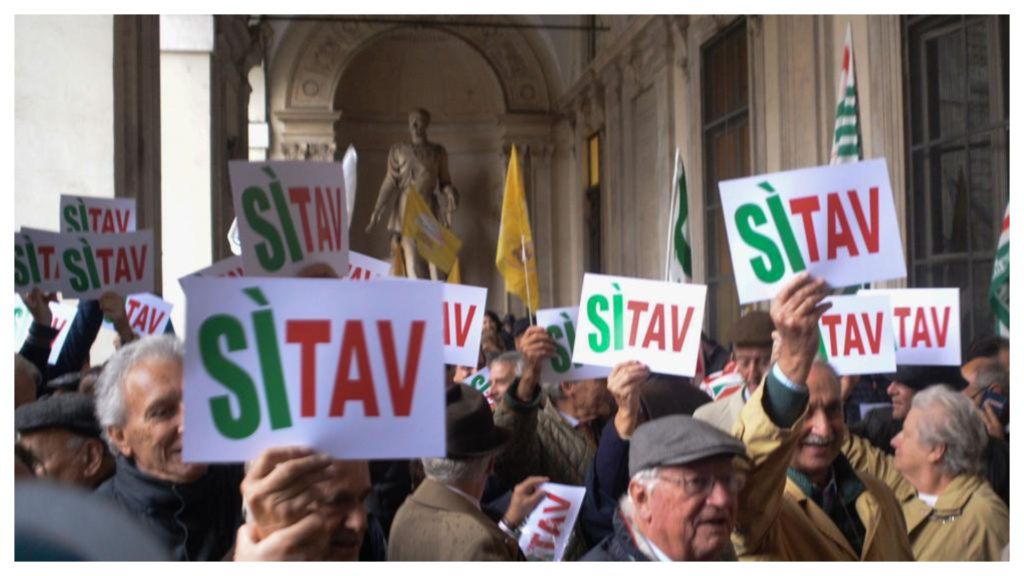 Torino manifestazione sì Tav