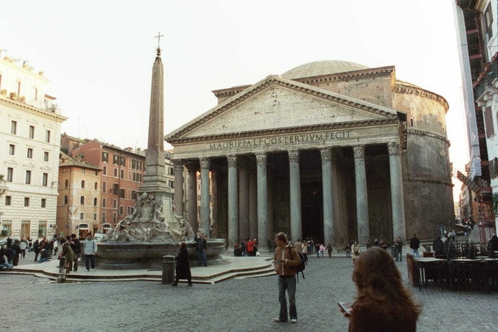 ritrovamenti archeologici Pantheon Roma