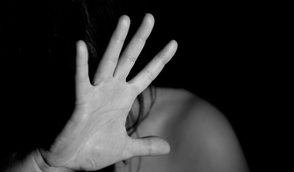 Violenza sulle donne Molka materiale intimo