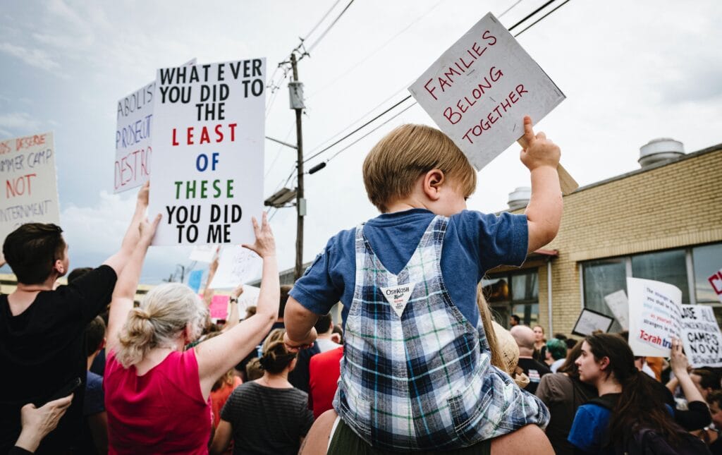 bambini migranti texas