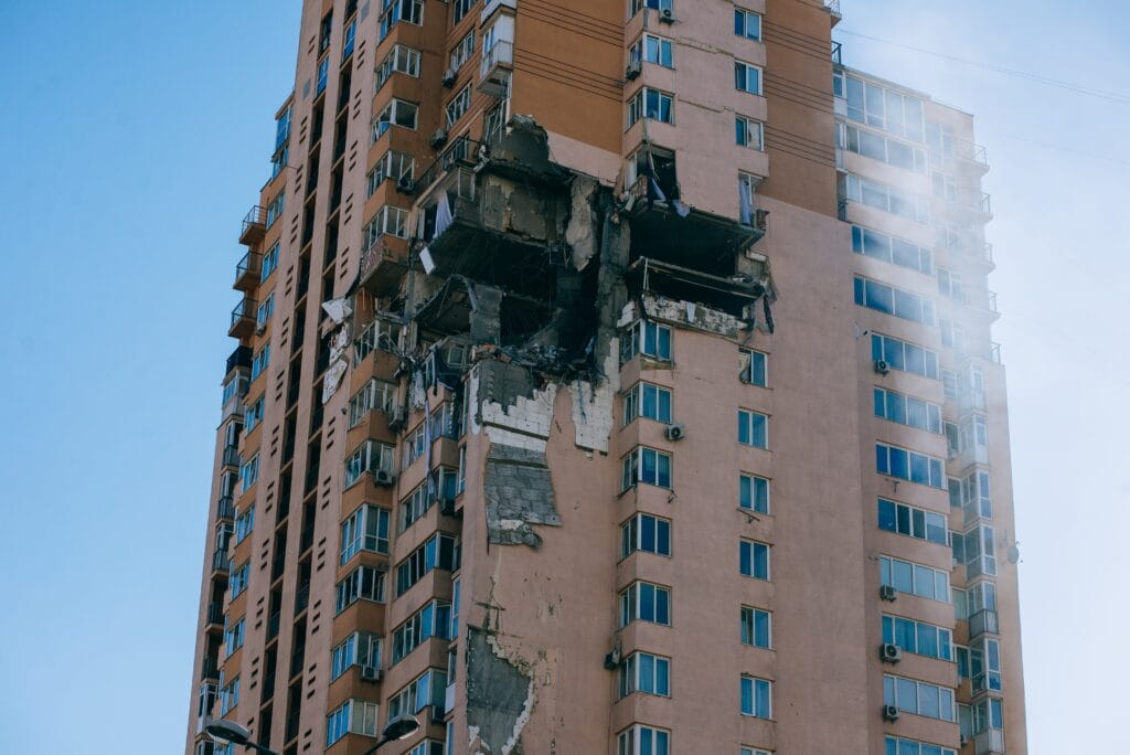 Ucraina devastata, l'anno termina con una furia di missili.