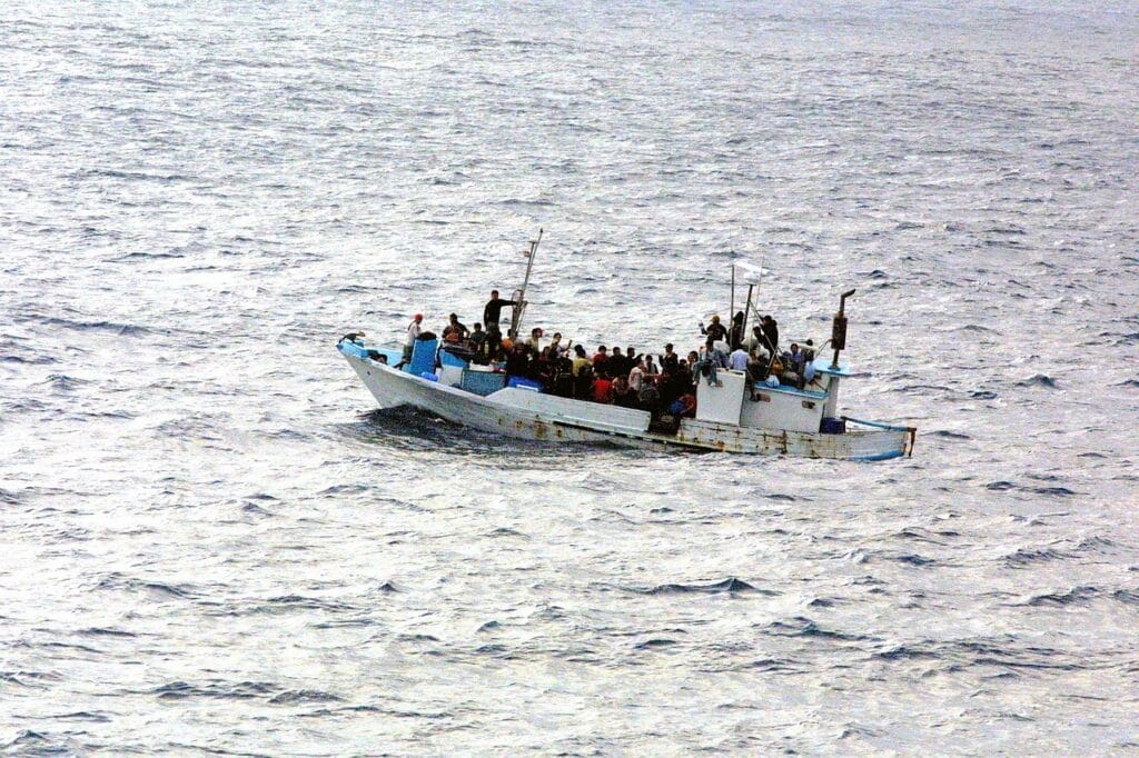 Dopo il fermo della nave Mare Jonio, l'ong Mediterranea fa ricorso al Tribunale di Trapani contro tre Ministeri Italiani