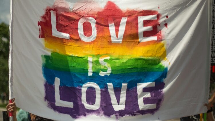 La legge aumenta la pena: Ghana e comunità LGBTQ+