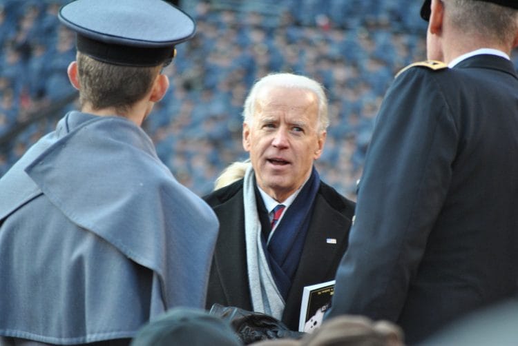 cessate il fuoco in tre fasi: la pace di Biden