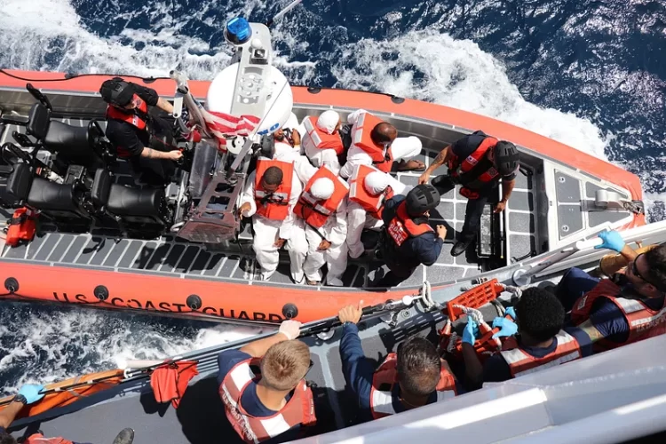 Inchiesta sul naufragio di Cutro. Il pm ha dichiarato che la strage si poteva evitare.