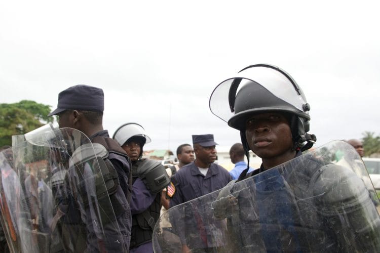 attacco in Burkina faso, 200 morti