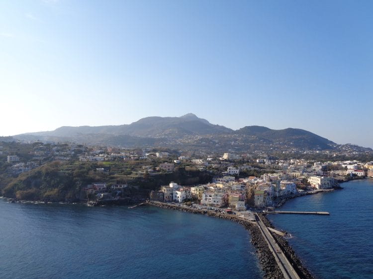 violenta ondata di maltempo a Ischia