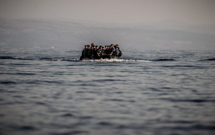 In aumento le vittime e gli attraversamenti della Manica sulla rotta tra Francia e Inghilterra. Continuano nel frattempo a verificarsi naufragi e vittime.