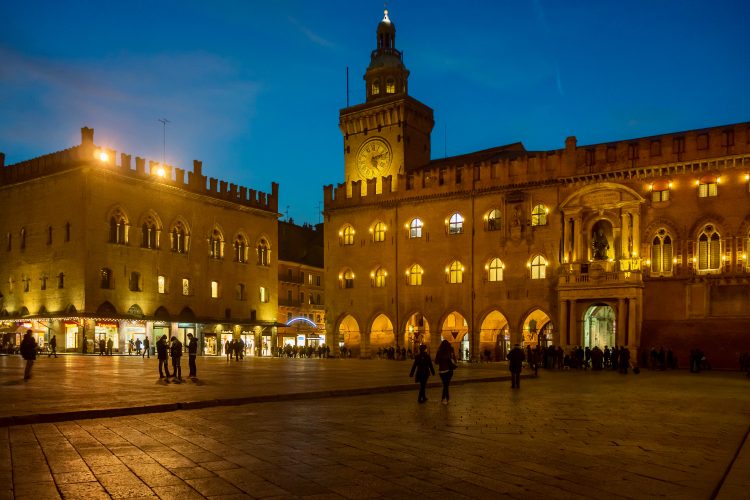 Strage di Palazzo D'Accursio, Bologna