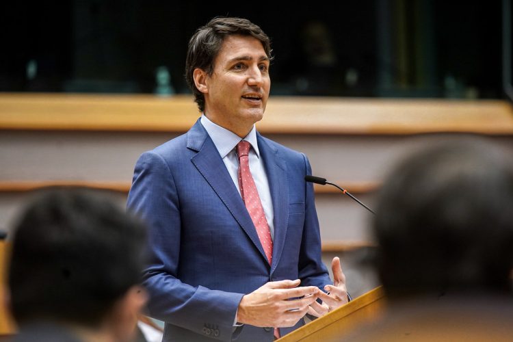 Justin Trudeau si dimette crisi di governo in Canada